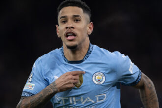 fenerbahce-demite-jose-mourinho-apos-perder-para-o-benfica-na-champions