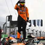 piastri-vence-tumultuado-gp-da-holanda-da-f-1-e-dispara-na-lideranca;-bortoleto-e-15o