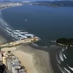 turista-e-baleado-na-praia-das-asturias,-no-guaruja