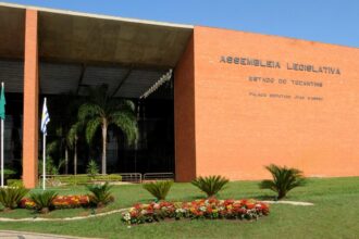 assembleia-legislativa-do-tocantins-nomeia-18-novos-servidores-aprovados-no-concurso-publico