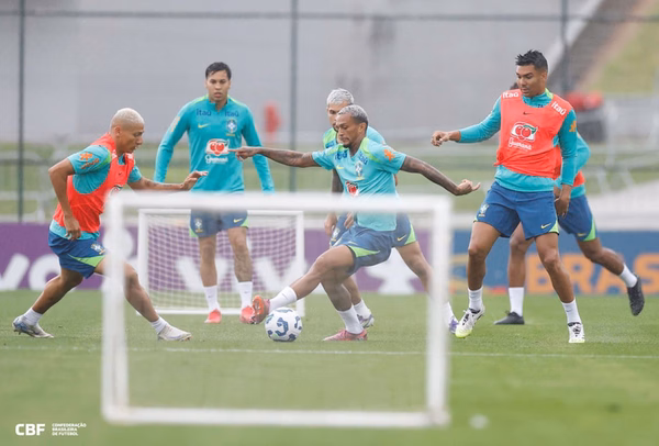 selecao-encerra-preparacao-nesta-quarta-para-enfrentar-o-chile