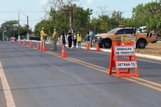 governo-e-detran-atendem-solicitacao-do-deputado-wiston-gomes-com-blitz-educativa-em-araguatins