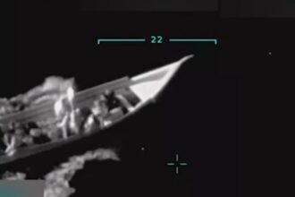 venezuela-acusa-eua-de-terem-usado-ia-em-video-sobre-ataque-a-barco