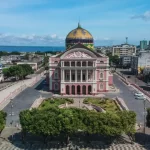 corpo-de-bombeiros-diz-que-incendio-de-grandes-proporcoes-em-manaus-esta-controlado