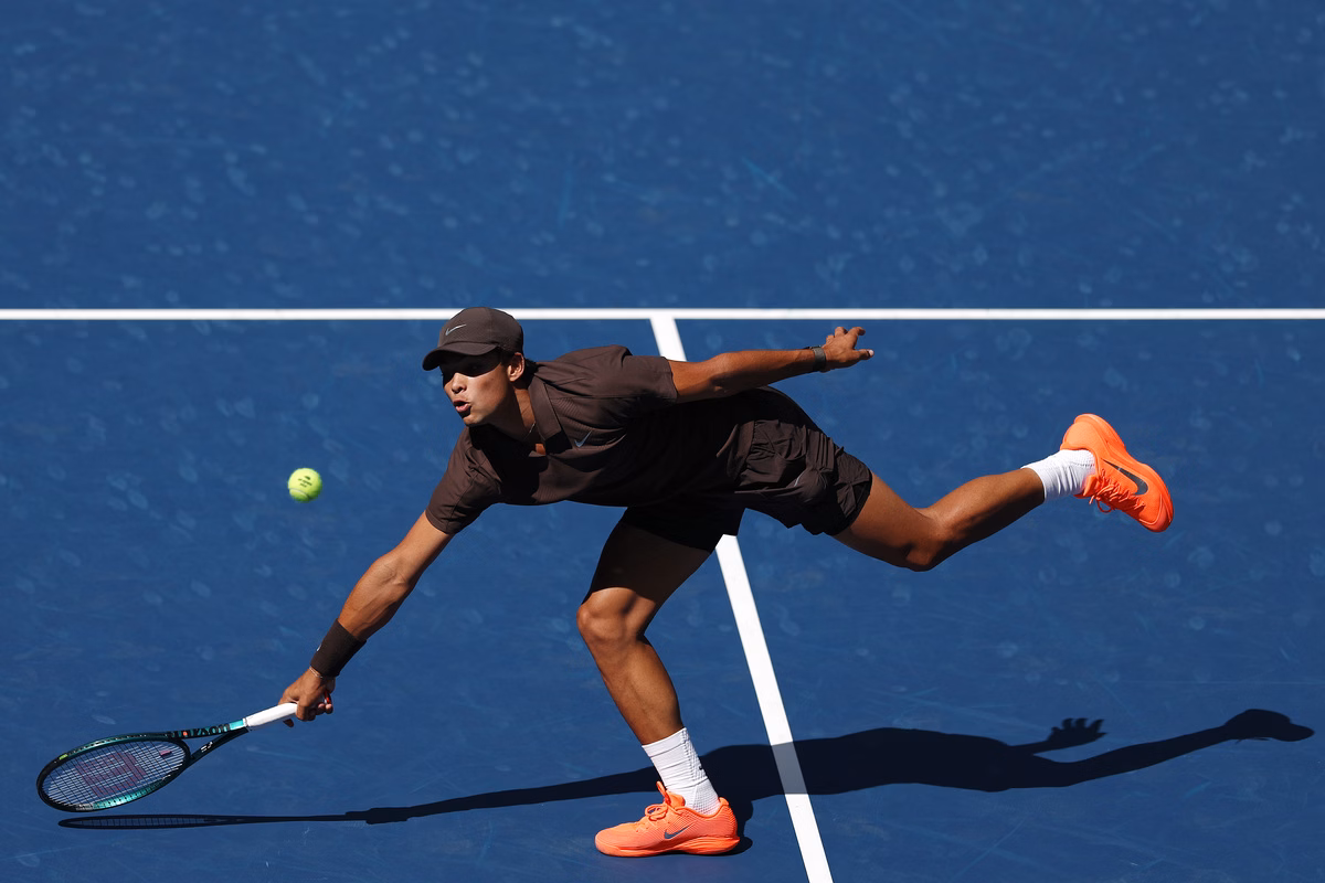 guto-miguel-e-eliminado-por-bulgaro-na-semifinal-do-us-open-junior