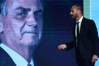 supremo-vai-julgar-ricardo-salles-em-caso-de-contrabando-de-madeira