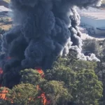 incendio-de-grandes-proporcoes-atinge-fabrica-ha-mais-de-15-horas-em-manaus