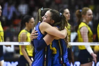 brasil-perde-da-italia-e-vai-disputar-terceiro-lugar-no-mundial-de-volei-feminino