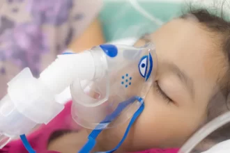 tres-estados-registram-aumento-de-casos-de-sindrome-respiratoria-por-virus-sincicial-em-criancas