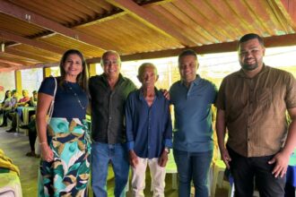 deputado-moisemar-prestigia-aniversario-de-80-anos-de-osvaldo-castro-em-aparecida-do-rio-negro