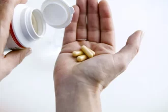 anvisa-proibe-venda-de-32-suplementos-por-fabricacao-em-‘condicoes-insalubres’