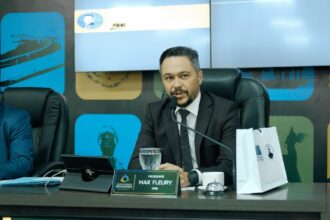 camara-municipal-de-araguaina-aprova-projeto-de-max-fleury-sobre-uso-de-qr-code-em-obras-publicas