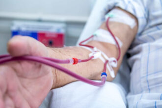homem-contaminado-por-acido-durante-hemodialise-morre-no-rj-apos-coma