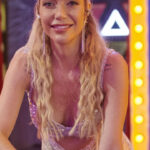 angela-ro-ro-so-recebia-r$-800-mensais-ao-final-de-sua-vida,-afirma-advogado