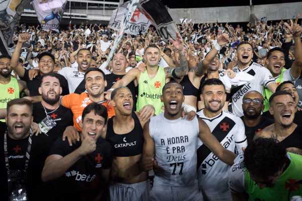 diniz-fala-sobre-classificacao-na-copa-do-brasil:-“muito-justa”