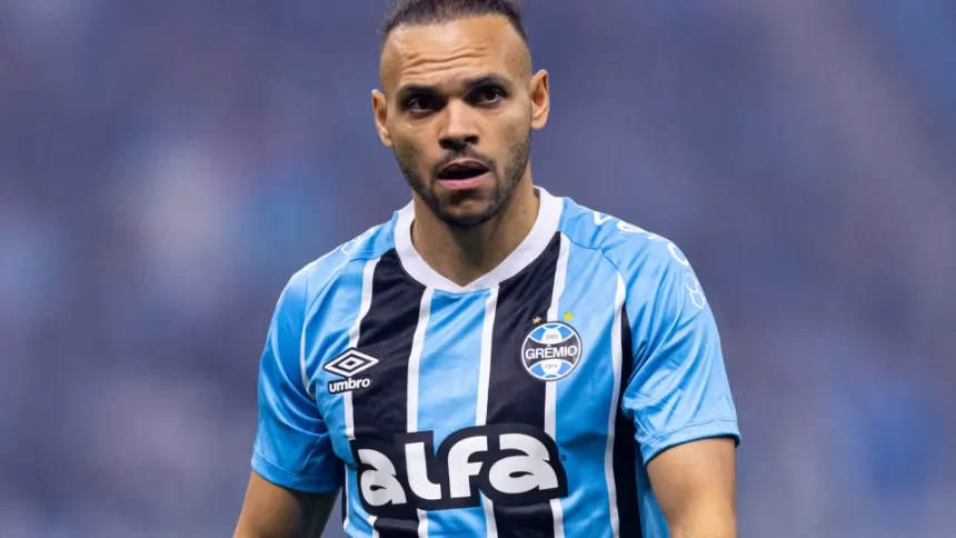 gremio-enfrenta-o-mirassol,-sensacao-do-brasileiro,-com-o-apoio-da-arena-lotada