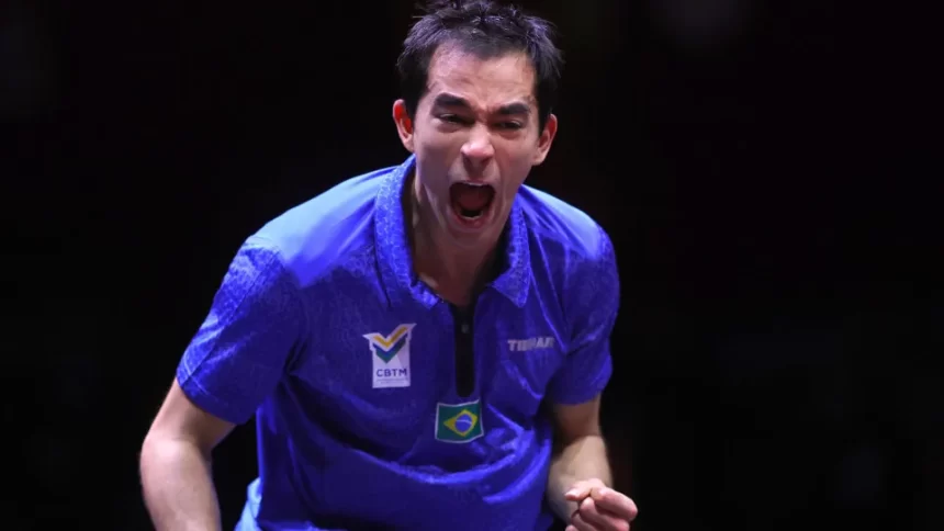 hugo-calderano-e-dominado-pelo-numero-2-do-mundo-e-fica-com-o-vice-no-wtt-de-macau