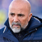 corinthians-encaminha-com-depay-acerto-por-divida-de-r$-11-milhoes