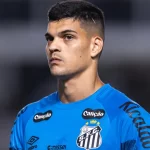 ‘na-duvida,-a-recomendacao-e-retirar’,-diz-medico-da-cbf-sobre-brazao