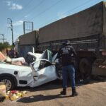 motorista-fica-ferido-apos-picape-bater-em-carro-e-caminhao-na-to-050