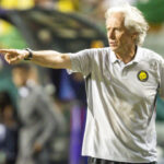 jose-mourinho-negocia-retorno-ao-benfica-apos-saida-de-bruno-lage