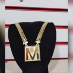 dois-suspeitos-sao-presos-por-roubo-de-joias-avaliadas-em-cerca-de-r$-200-mil