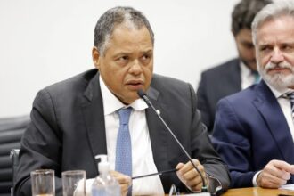 entra-em-vigor-lei-que-da-nome-do-papa-francisco-a-viaduto-em-aparecida-(sp)