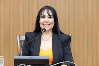 janad-valcari-pede-implantacao-do-ensino-medio-em-escola-civico-militar-de-nova-olinda