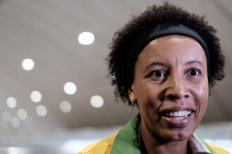 robert-renan-nao-repete-brazao:-medico-tira-por-concussao-apos-2-perguntas