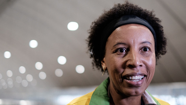 robert-renan-nao-repete-brazao:-medico-tira-por-concussao-apos-2-perguntas