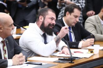 comissao-aprova-integracao-de-sistemas-de-cameras-de-condominios-na-busca-por-foragidos