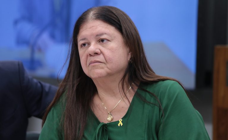 comissao-aprova-vaga-gratuita-em-curso-do-sistema-s-para-vitima-de-violencia-domestica