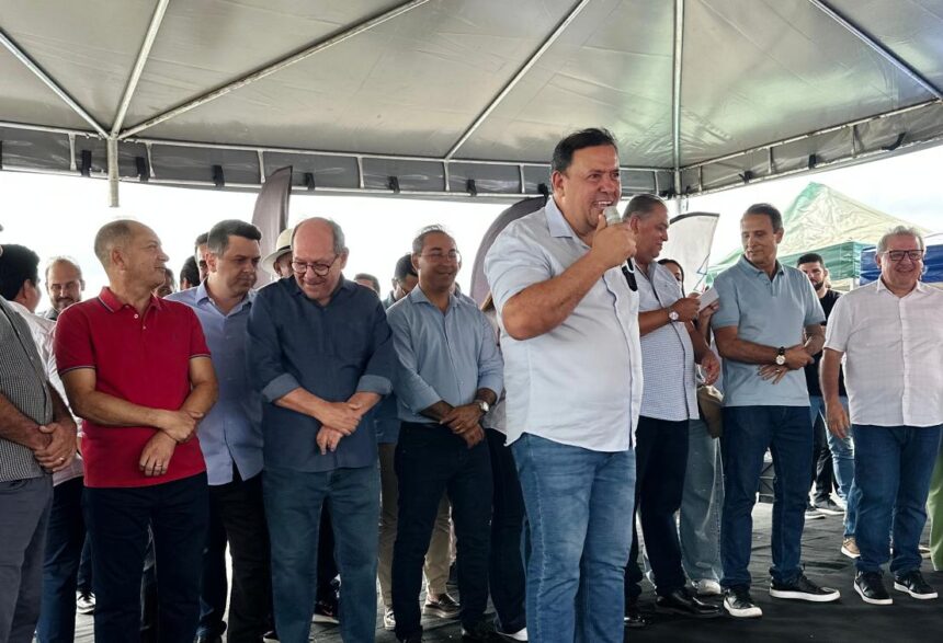 deputado-gipao-participa-da-inauguracao-do-centro-de-canoagem-em-araguaina