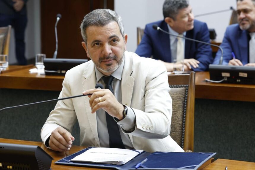 wiston-gomes-solicita-realizacao-de-concurso-publico-para-agentes-de-transito-no-tocantins