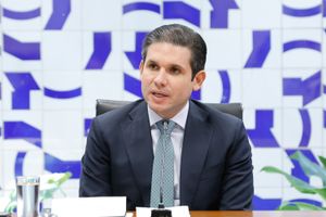 mesa-da-camara-envia-ao-conselho-de-etica-pedido-de-suspensao-de-tres-deputados