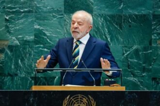 democracia-e-o-que-esta-em-jogo-para-a-humanidade,-alerta-lula-nos-eua