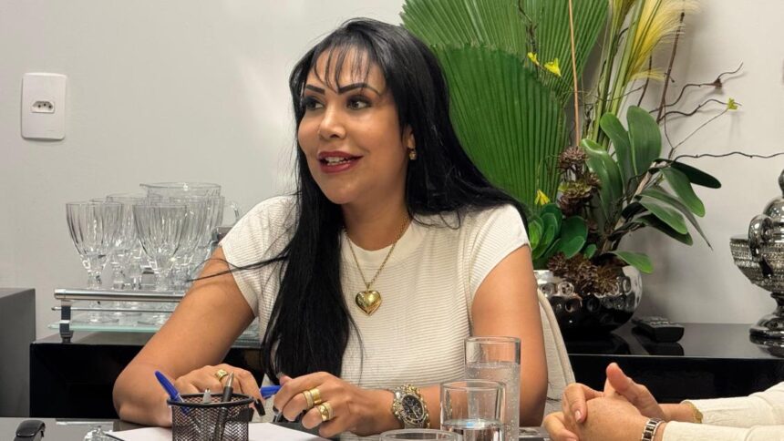 janad-valcari-apresenta-projeto-de-lei-para-garantir-denuncia-de-violencia-contra-idosos