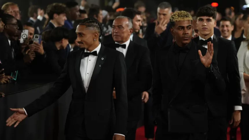 pontuacao-da-bola-de-ouro-revela-raphinha-longe-do-podio