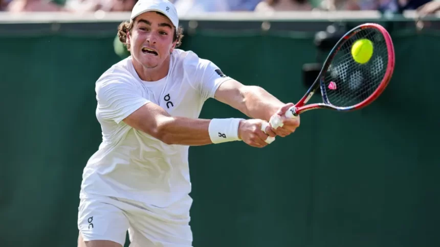 joao-fonseca-desiste-do-masters-1000-de-xangai-e-encerra-a-temporada-em-4-torneios-na-europa
