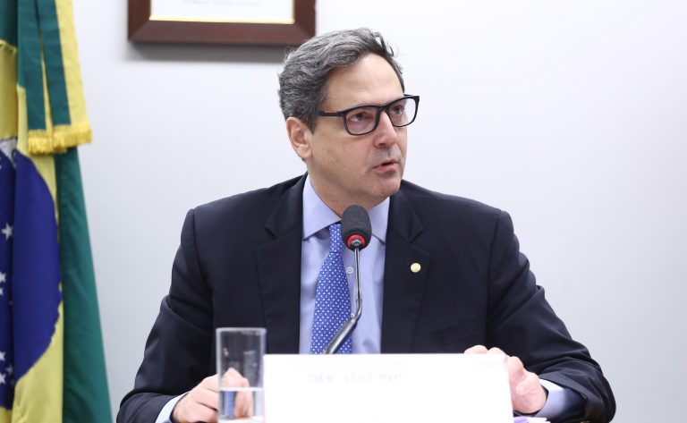 comissao-aprova-revogacao-de-confisco-de-bens-de-alemaes,-japoneses-e-italianos-na-2a-guerra