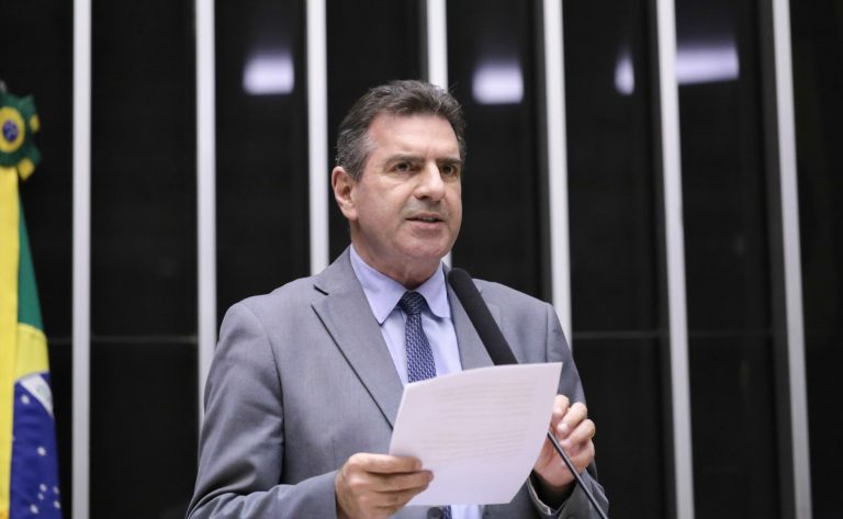 comissao-aprova-proposta-que-beneficia-municipios-com-deficit-habitacional-no-minha-casa,-minha-vida