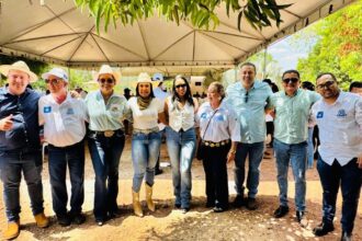 2a-expocristal:-janad-valcari-participa-de-cavalgada-em-cristalandia-no-tocantins