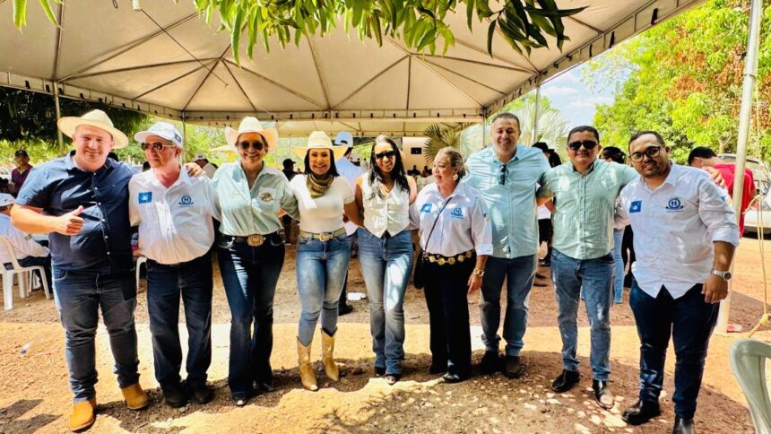 2a-expocristal:-janad-valcari-participa-de-cavalgada-em-cristalandia-no-tocantins