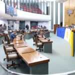 deputados-aprovam-mp-que-atualiza-remuneracao-de-profissionais-contratados-pelo-governo-do-estado