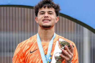 filho-de eliza-samudio pega-penalti-e-brasil-e-campeao