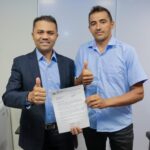 deputado-moisemar-marinho-recebe-vereador-demir-da-agrovila-de-nova-olinda