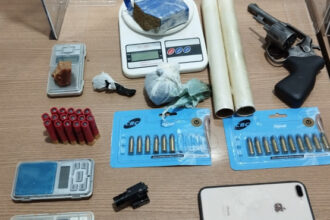 policia-militar-apreende-armas,-municoes-e-drogas-apos-denuncia-em-gurupi
