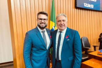 mantoan-destina-r$-300-mil-para-garantir-travessia-gratuita-das-familias-de-aguiarnopolis-e-regiao