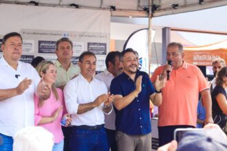 nova-praca-das-bandeiras-simboliza-sonho-realizado-dos-araguainenses,-diz-max-fleury