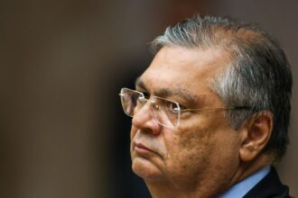 dino-vence-acao-contra-hospital-por-morte-de-filho-e-doara-dinheiro